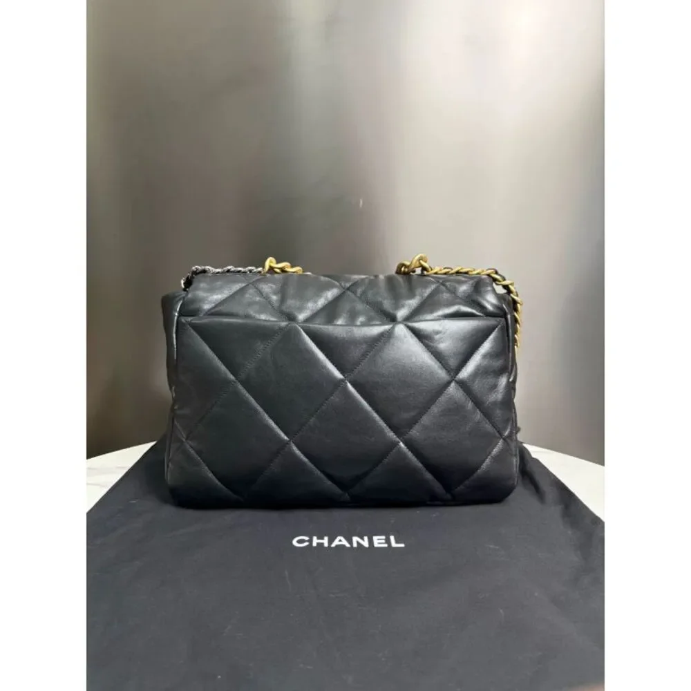 Chanel Women Pre-Loved Bag Very Good Condition